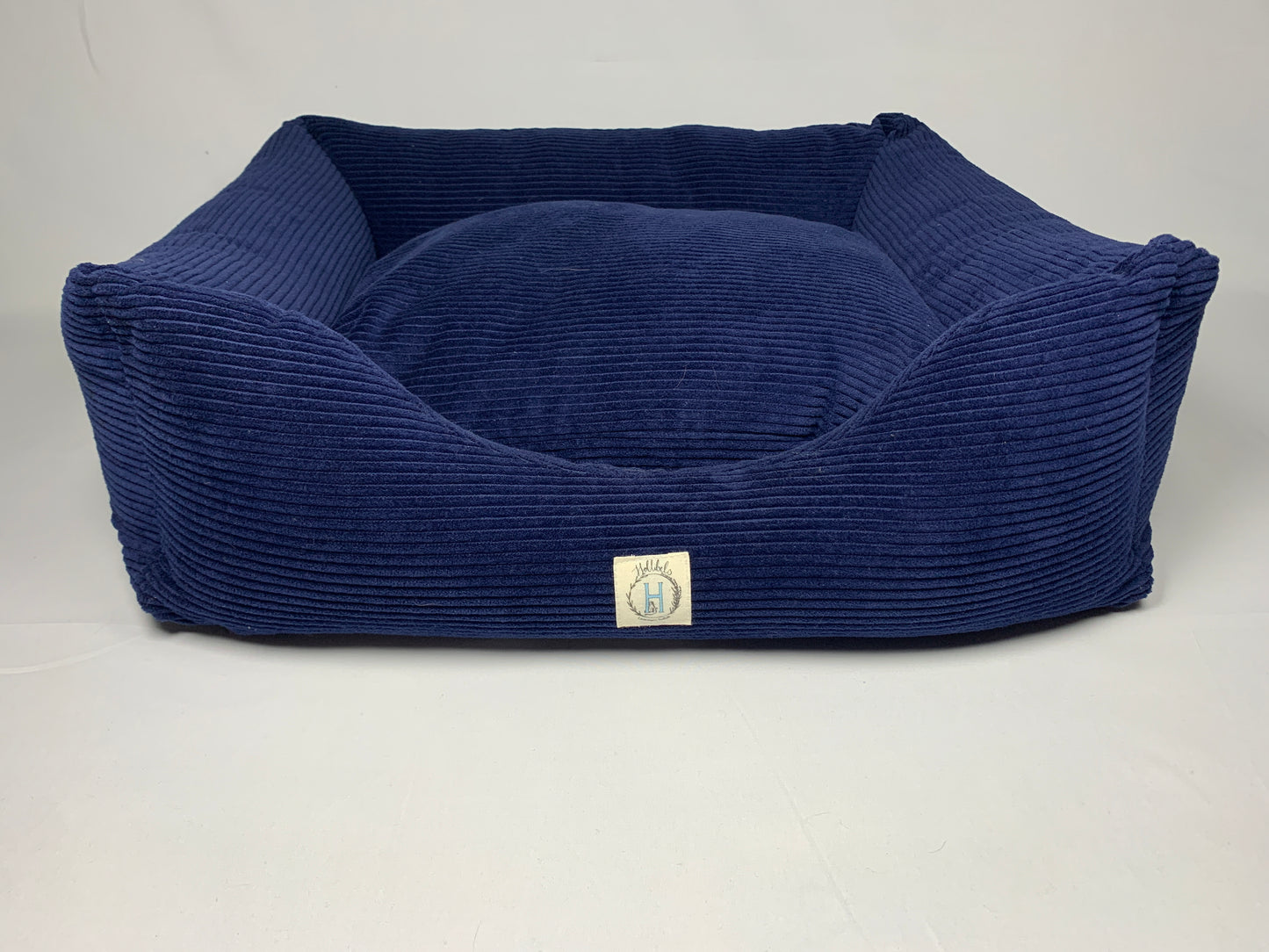 Holly Box Bed