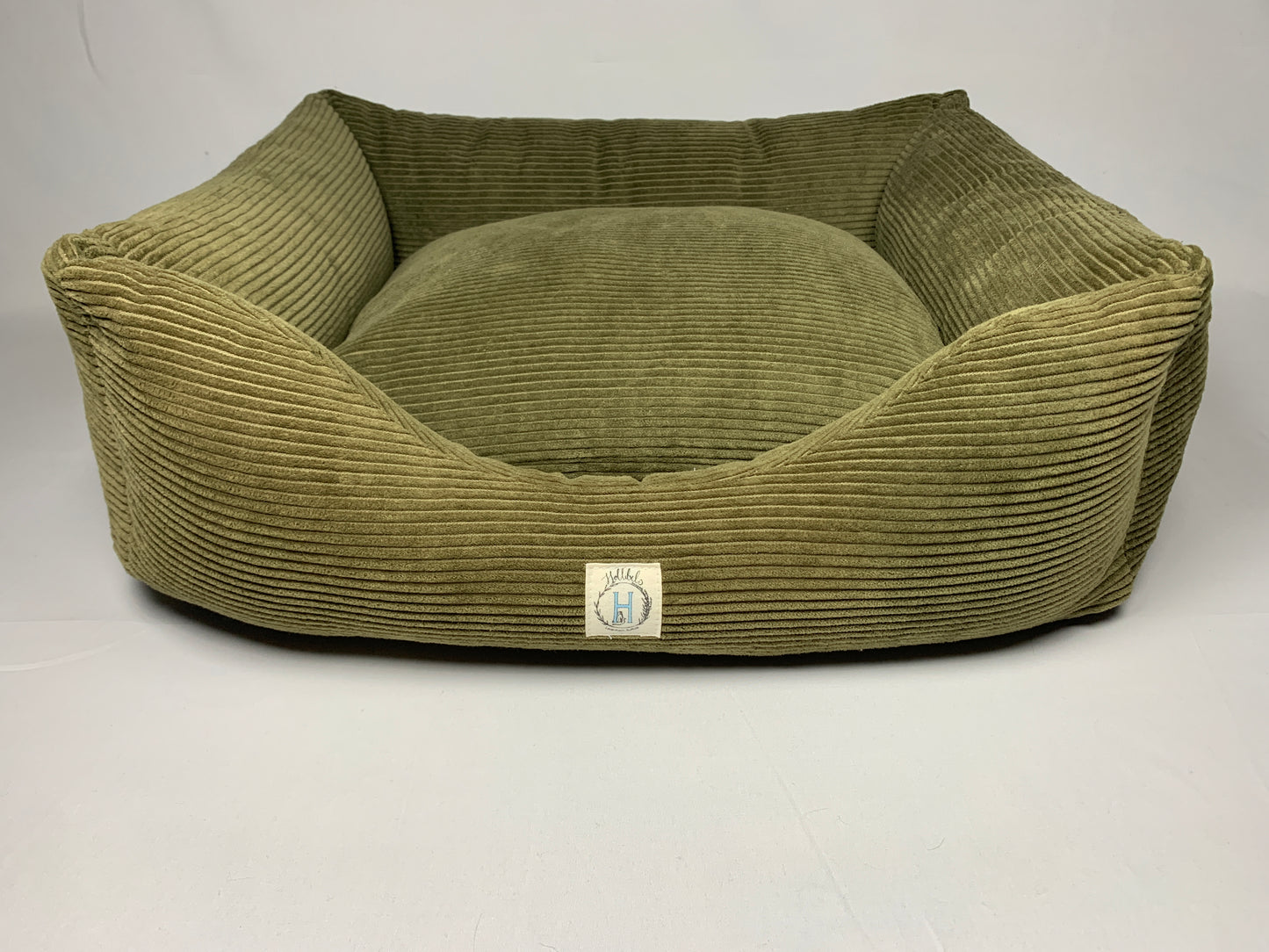 Holly Box Bed