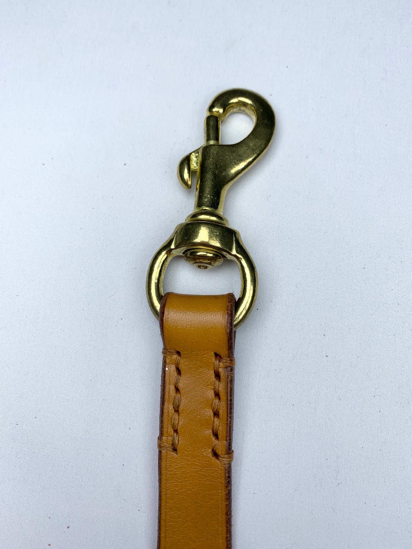 Hopton Leather Lead