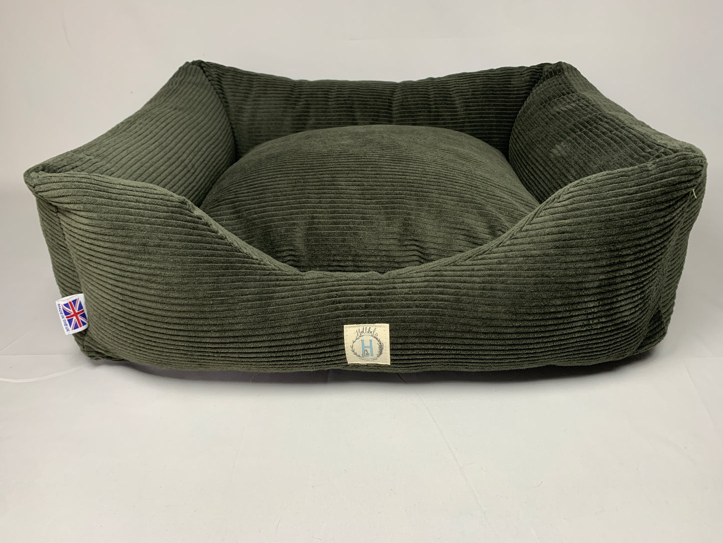 Holly Box Bed