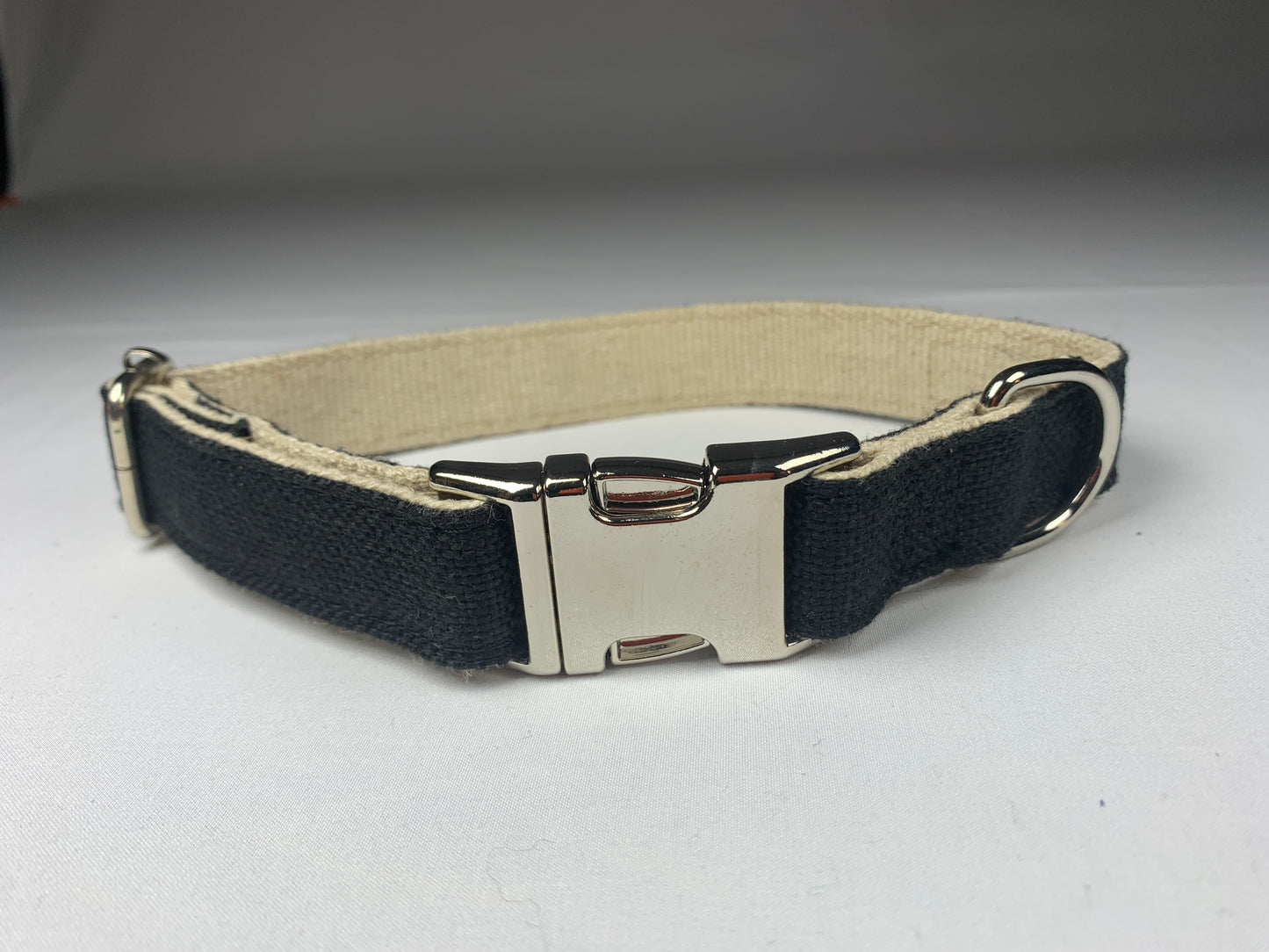 Boris Linen Collar