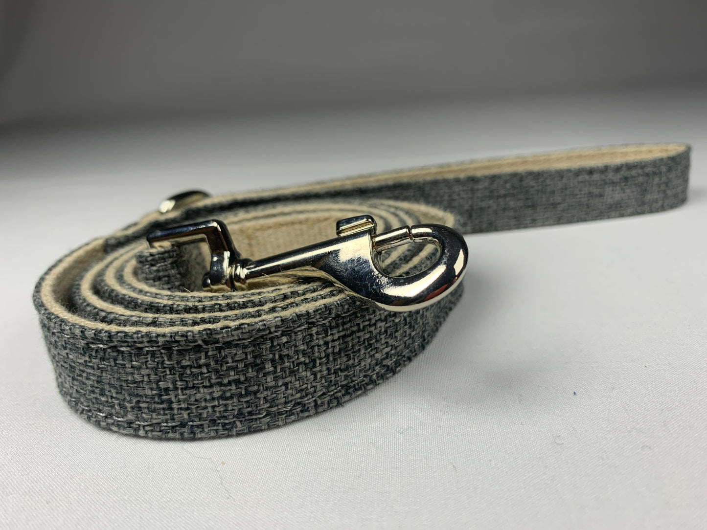 Boris Linen Lead