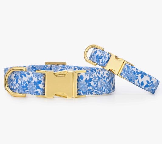 Foggy Dog Blue Roses Dog Collar