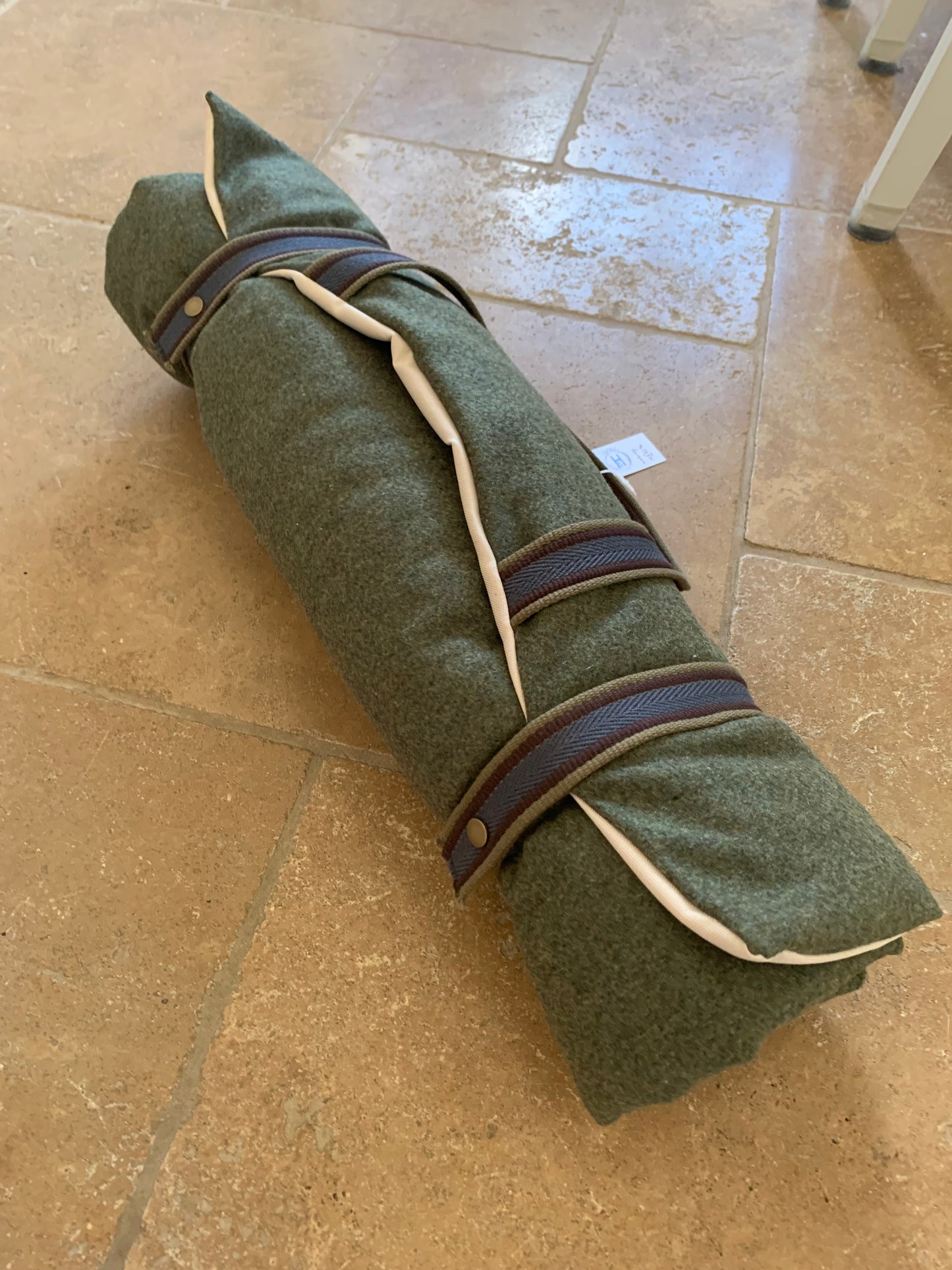 Handmade Settle/Travel Mat Olive Tweed